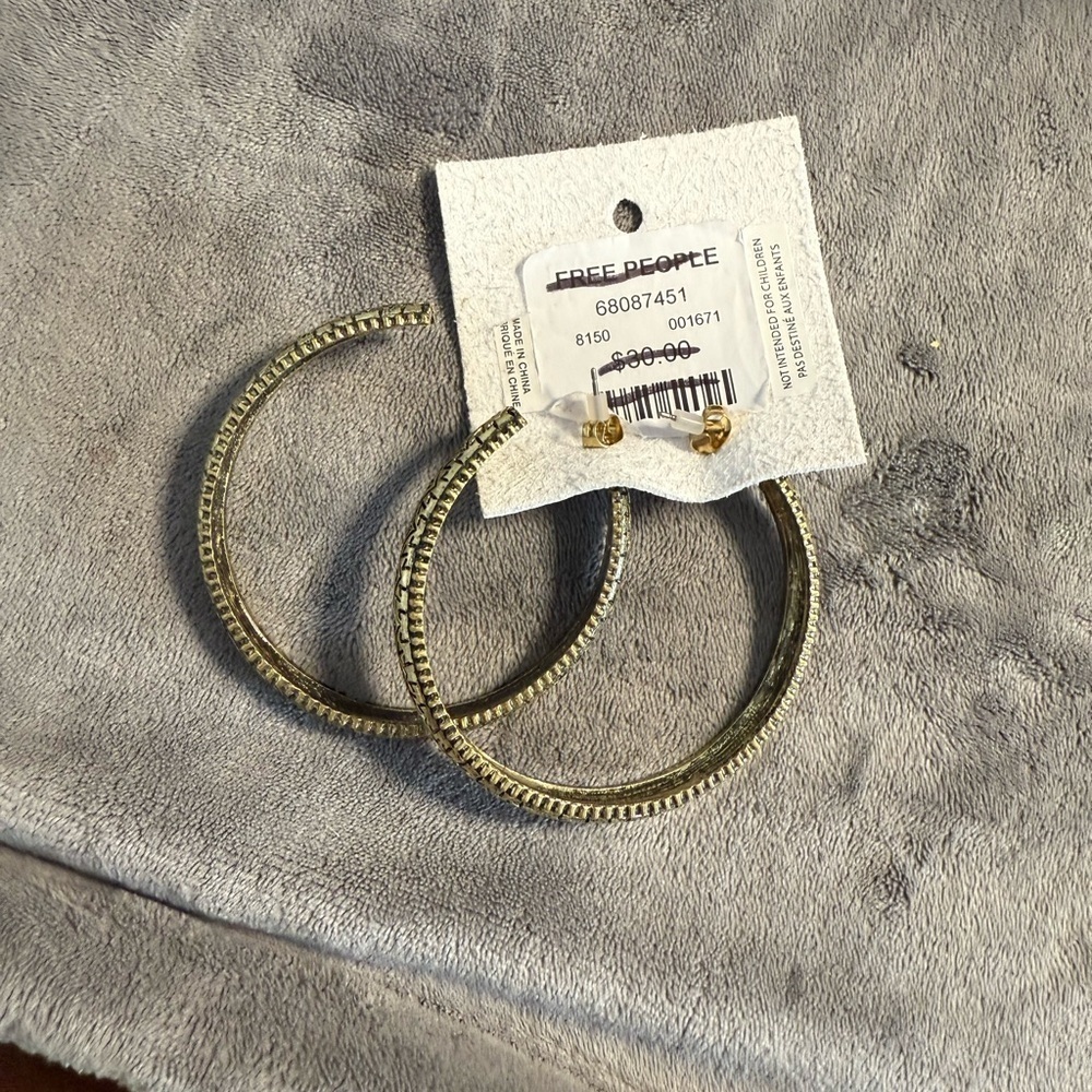 Free People Gold-Tone Textured Hoop Earrings - Picture 2 of 3